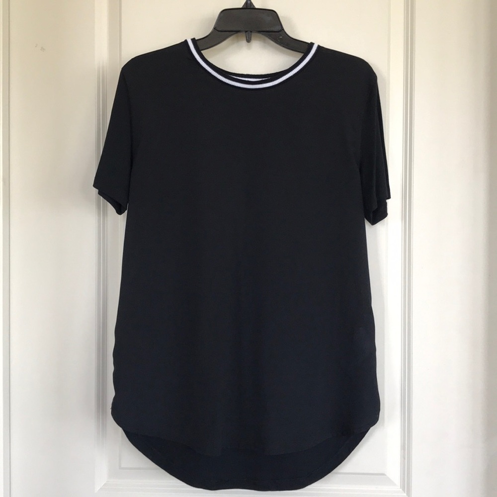 Banana Republic sporty top